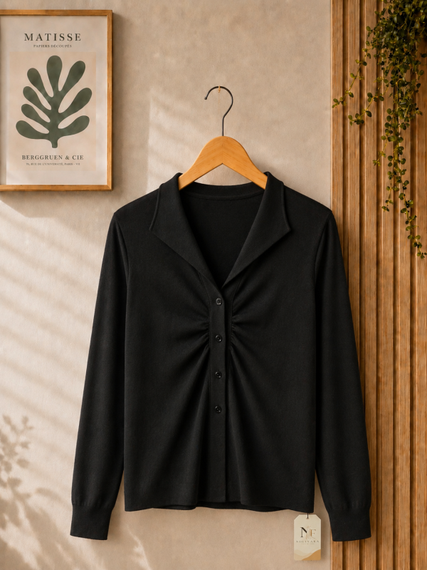Nigiyaka Classic Blouse